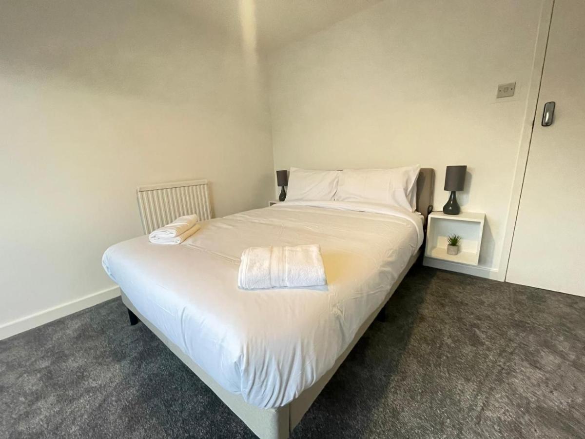 Spacious Bedroom In Beckton London Kültér fotó